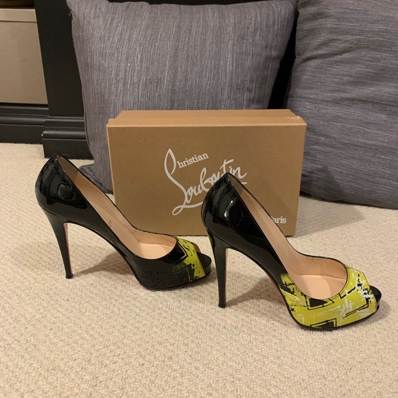 Christian Louboutin open toe graffiti 130 heels - Picture 6 of 7